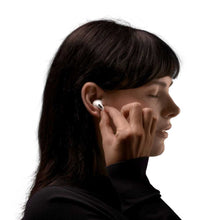 Apple Airpods Pro with Wireless Charging Case